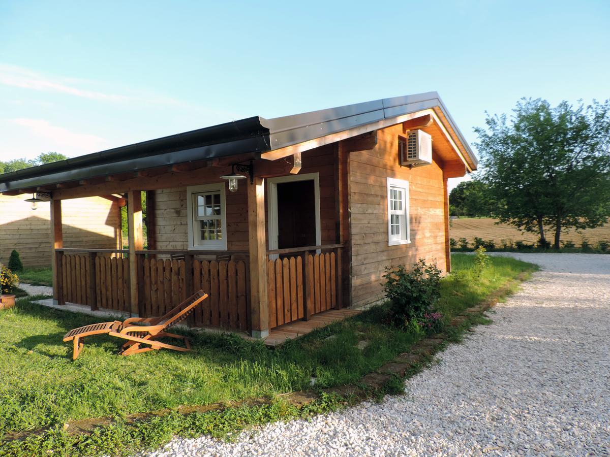 Evolution Camp SantʼIppolito Exterior foto
